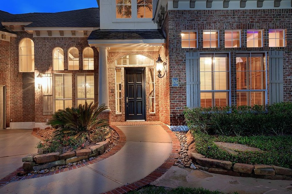 26 Valcourt Pl, Spring TX  77382-2633 exterior