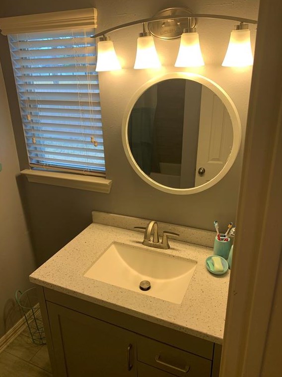 4929 Ricky St, Houston TX  77033-4303 exterior