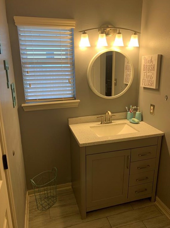 4929 Ricky St, Houston TX  77033-4303 exterior