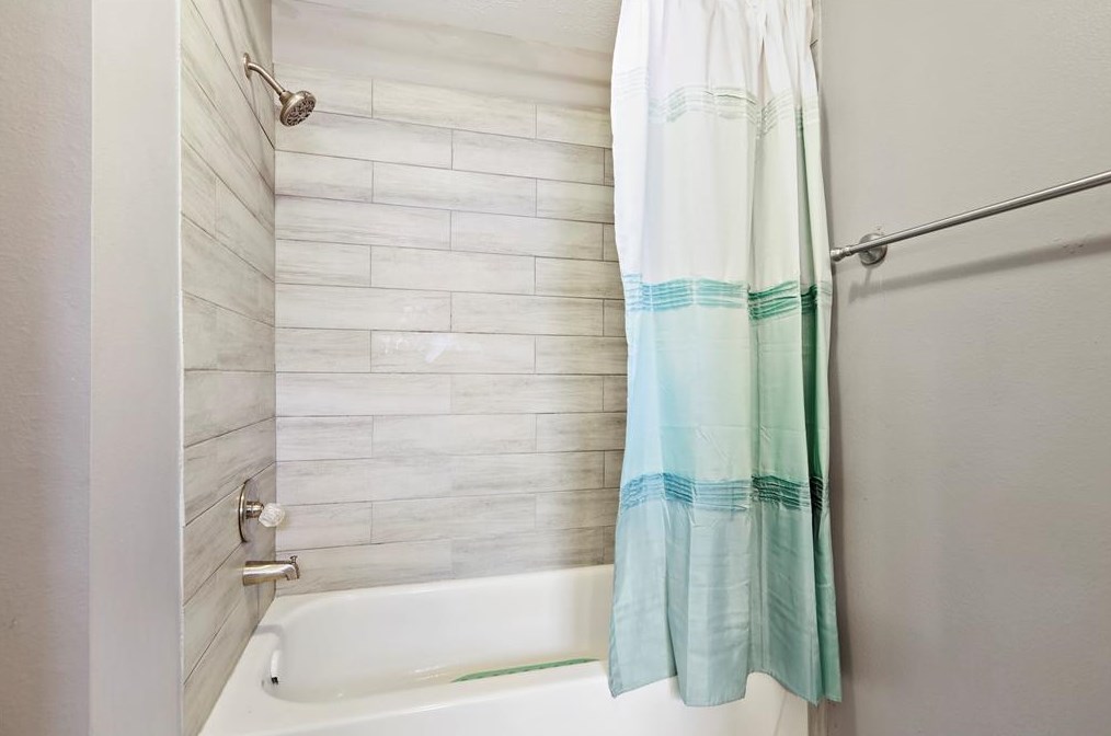 4929 Ricky St, Houston TX  77033-4303 exterior