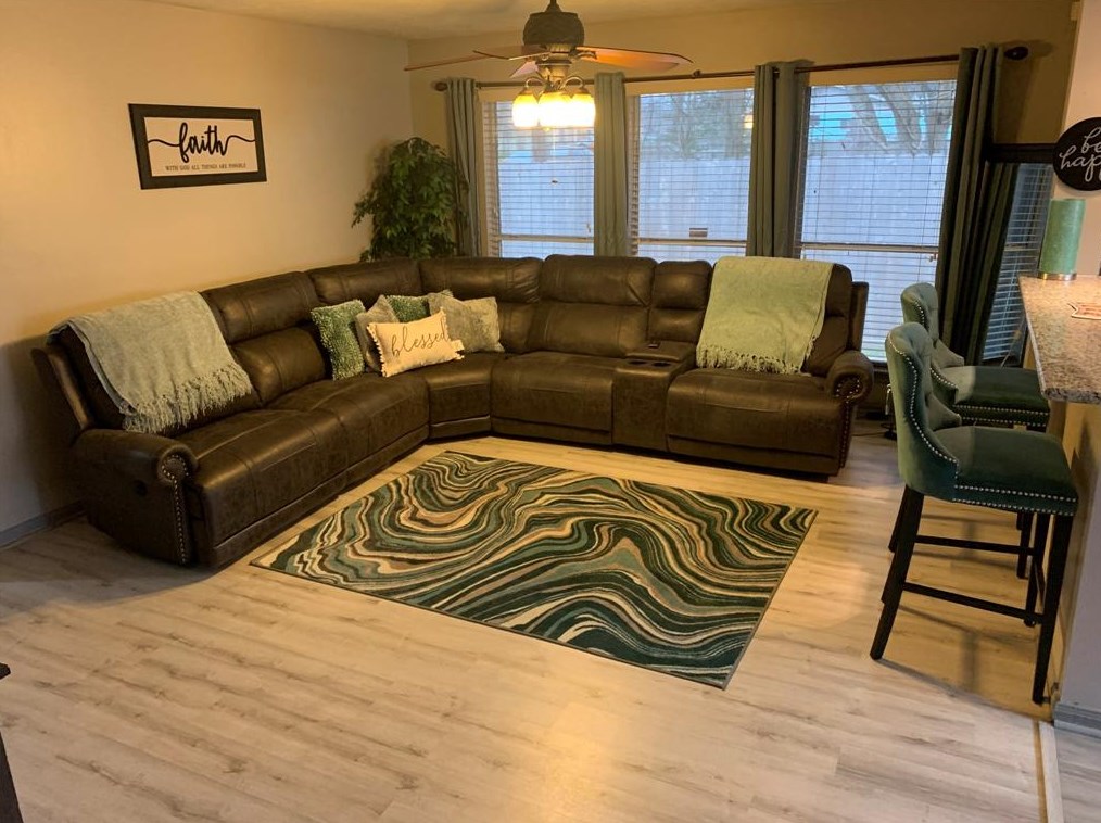 4929 Ricky St, Houston TX  77033-4303 exterior