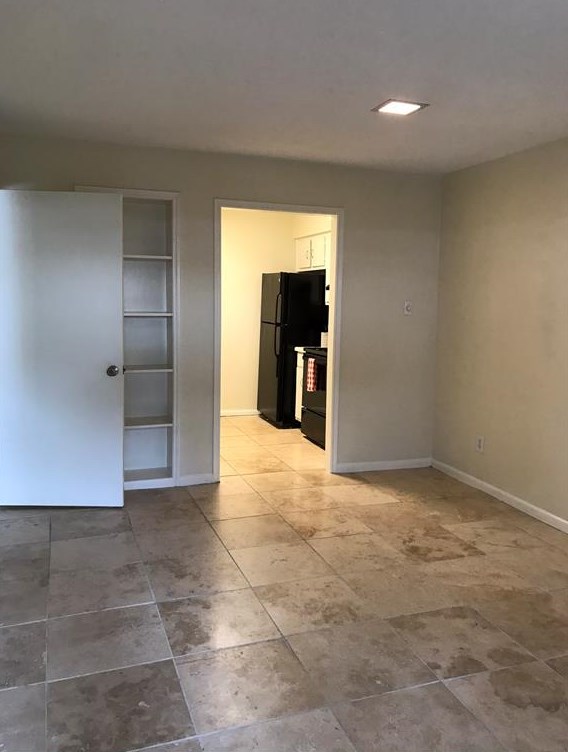 845 Augusta Dr # 25, Houston, TX