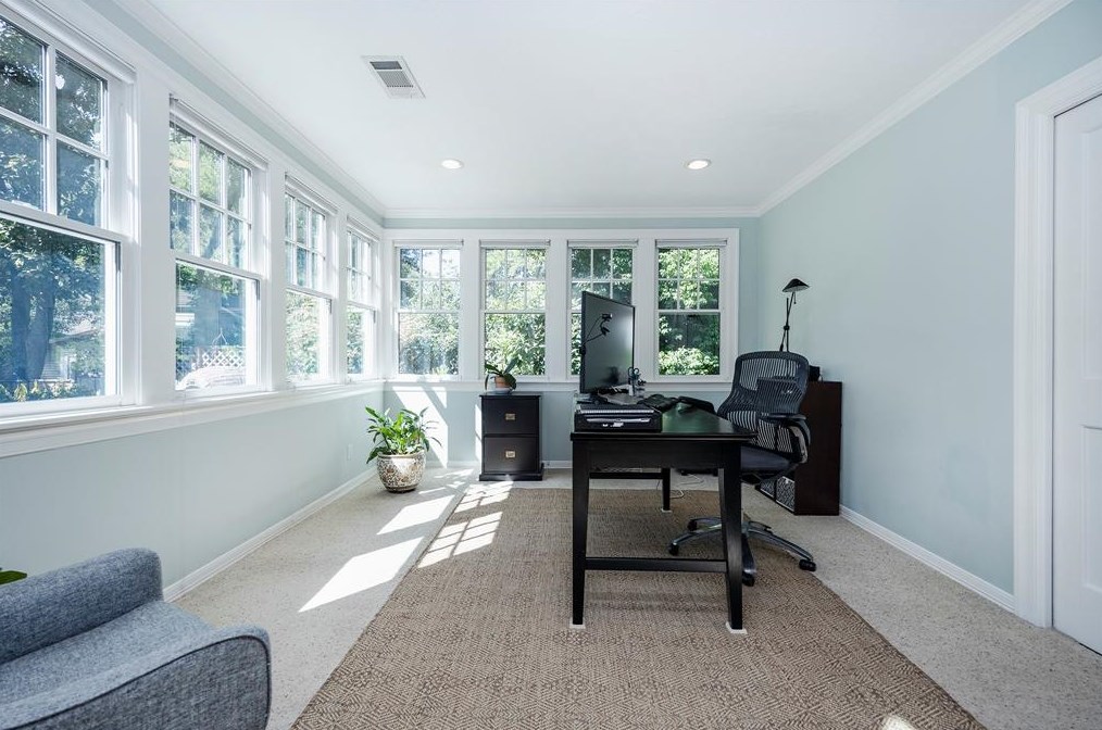 311 33 St, Houston TX  77022-5045 exterior