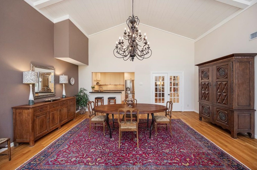 311 33 St, Houston TX  77022-5045 exterior