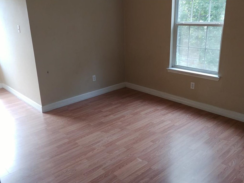 5016 Higgins St, Houston TX 77033-3231 exterior