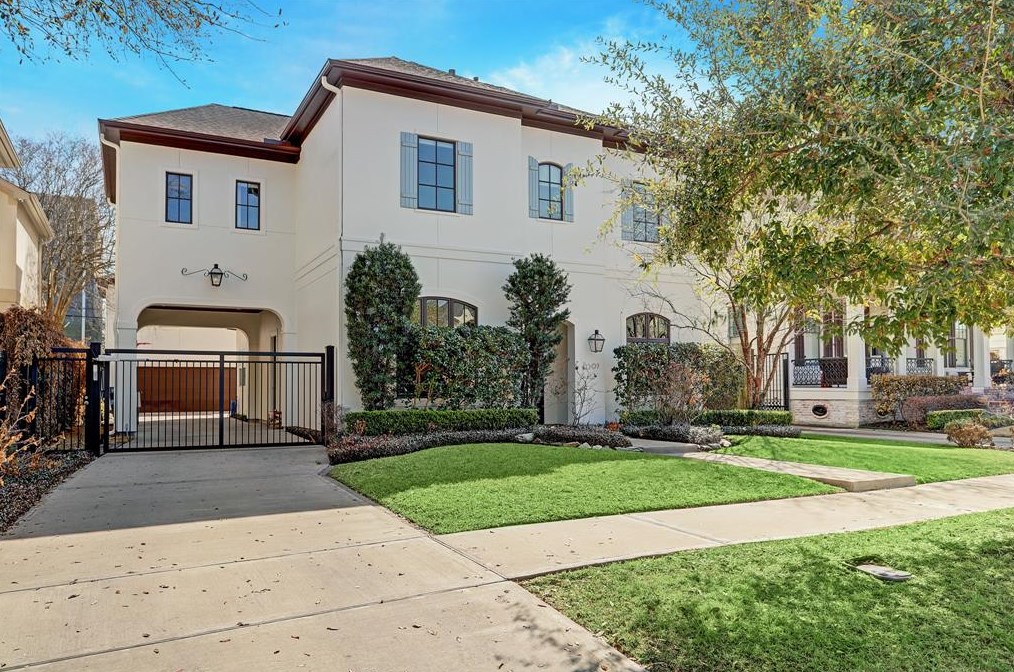 1507 Marshall St, Houston, TX 77006-4119