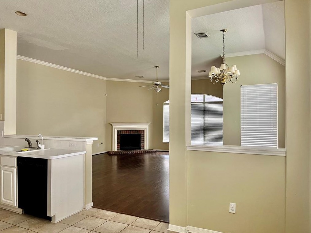 6023 Kelly Mill Ln, Humble, TX 77346