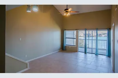 202 Lakeview Terrace #H, Conroe, TX 77356 - Photo 6