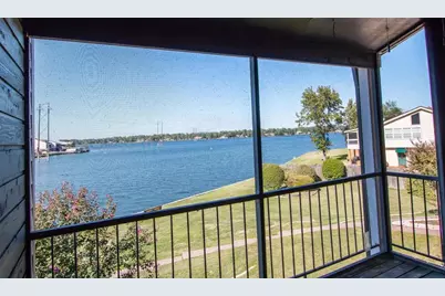 202 Lakeview Terrace #H, Conroe, TX 77356 - Photo 2