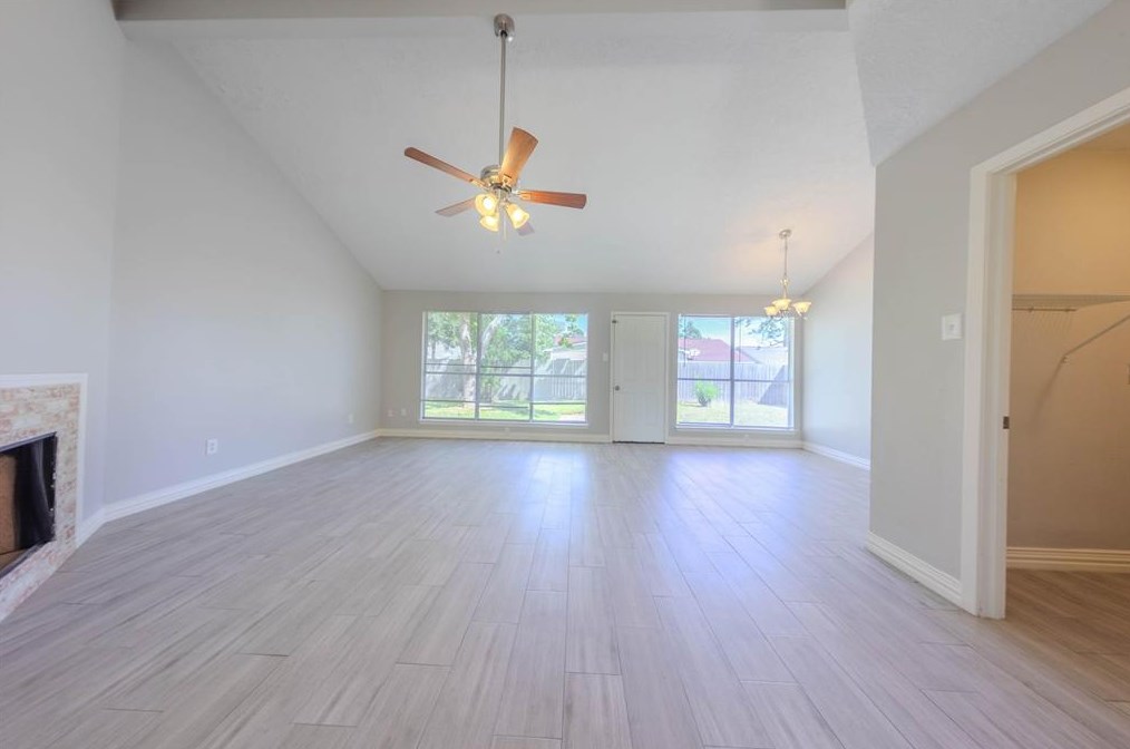 21535 Fir Creek Ln, Spring TX  77388-4010 exterior
