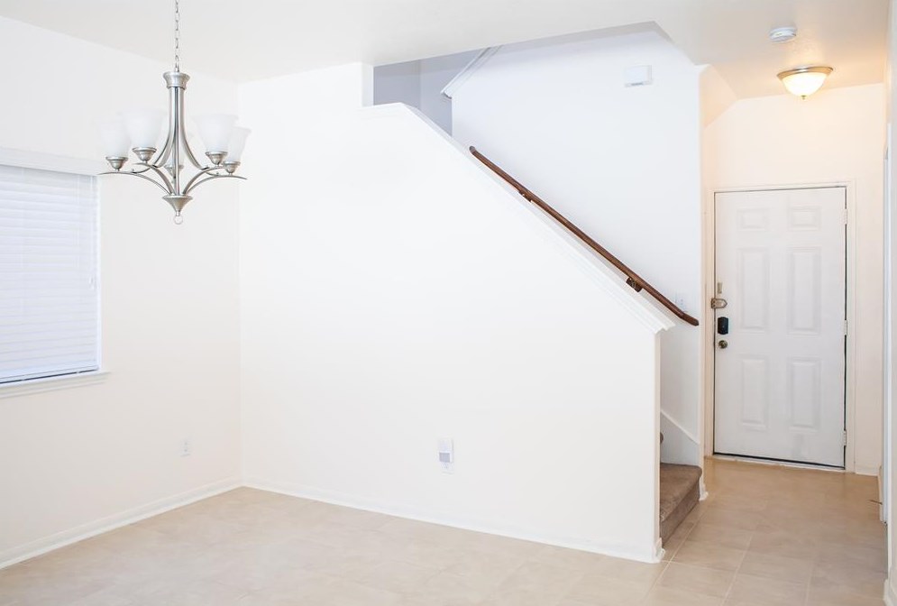 7015 Rancho Mission, Houston, TX 77083