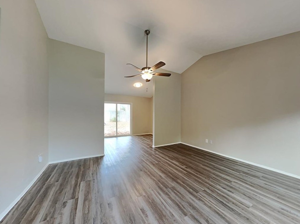 2822 Canary Ln, Humble, TX 77396
