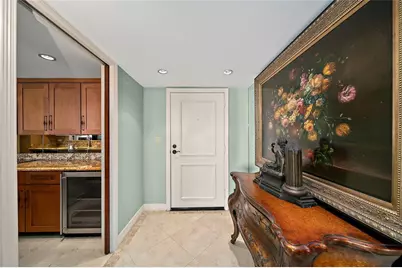 3525 Sage Rd #1512, Houston, TX 77056 - Photo 2