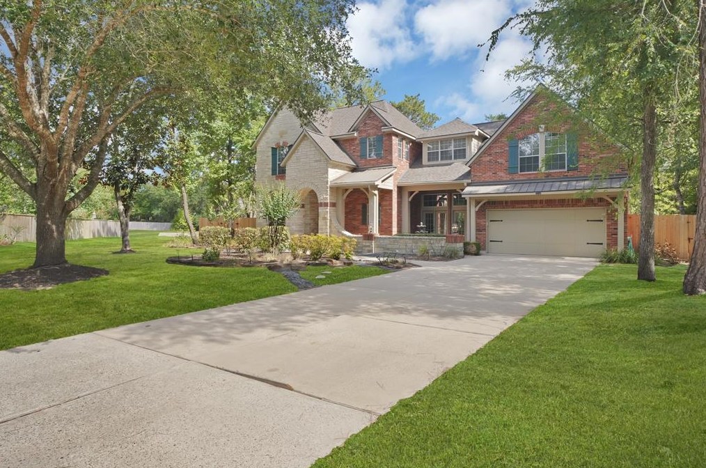 134 Lansdowne Cir, Spring TX  77382-2727 exterior