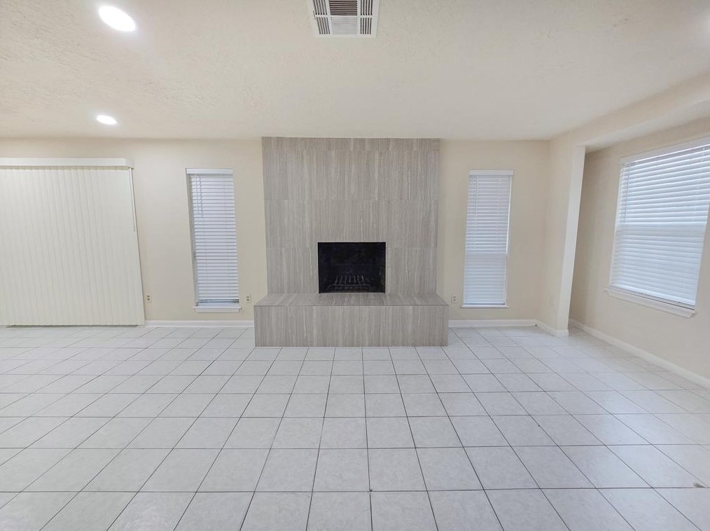 13115 High Star Dr, Houston, TX 77072