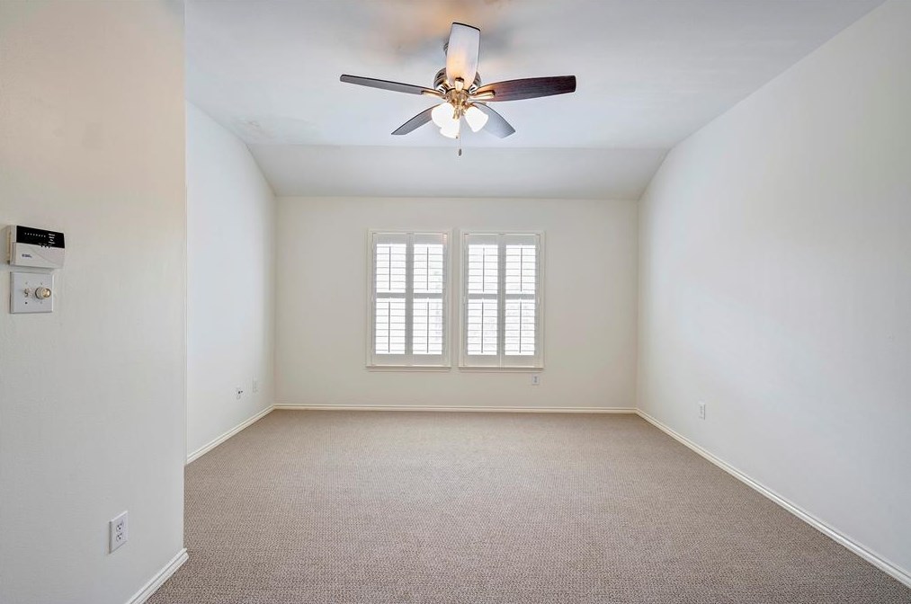 806 Hts Holw Ln, Houston TX  77007-7069 exterior