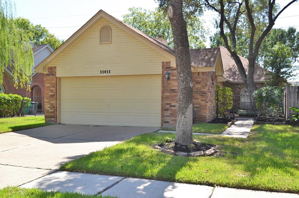 11411 Travelers Way Cir, Houston, TX 77065-4975