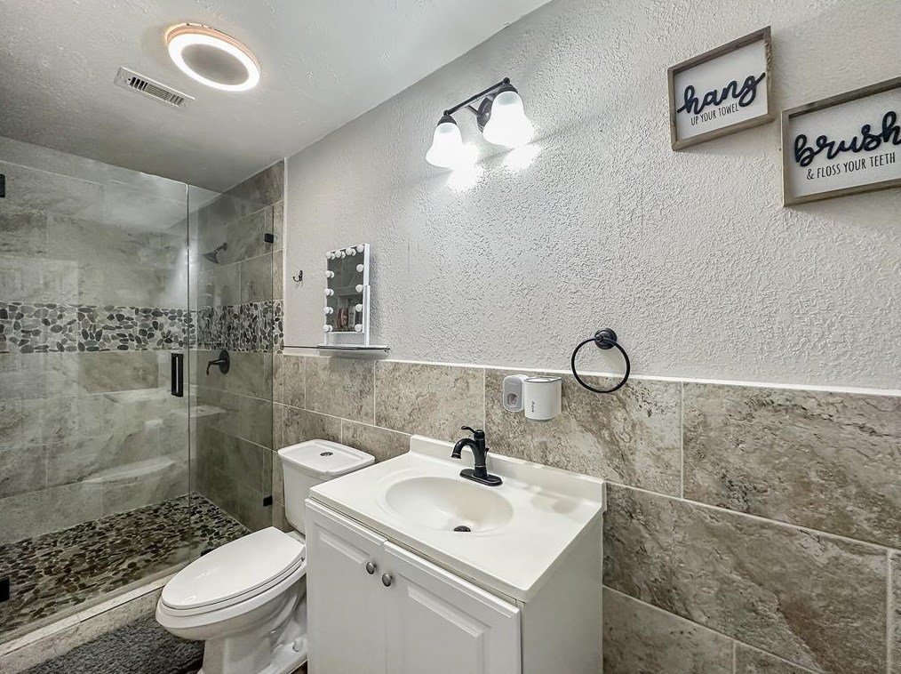 3806 Fern St, Pasadena TX 77503-1516 exterior