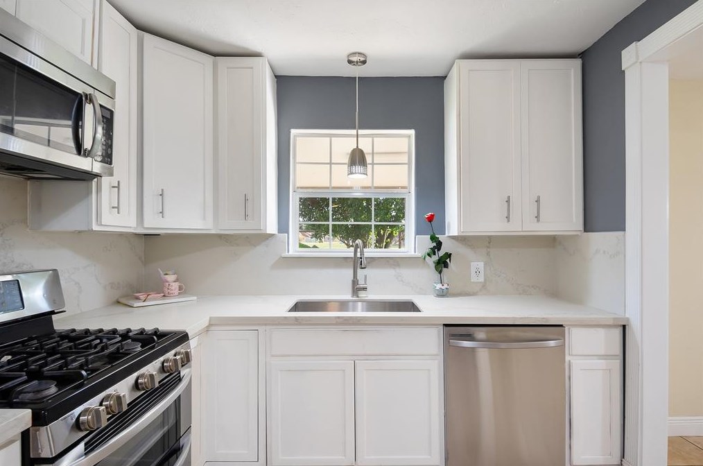 3806 Fern St, Pasadena TX 77503-1516 exterior