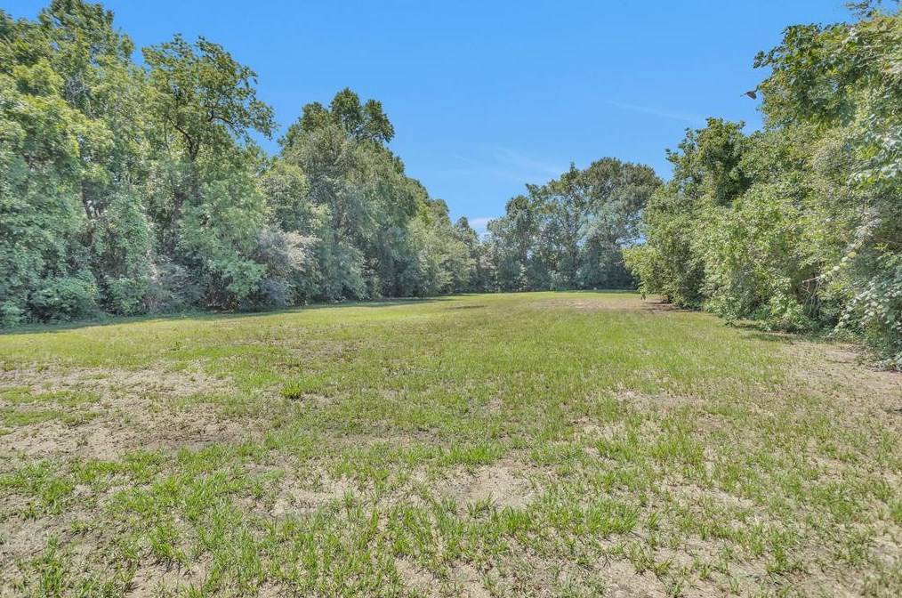 5255 Breen Dr, Houston TX  77086-4036 exterior