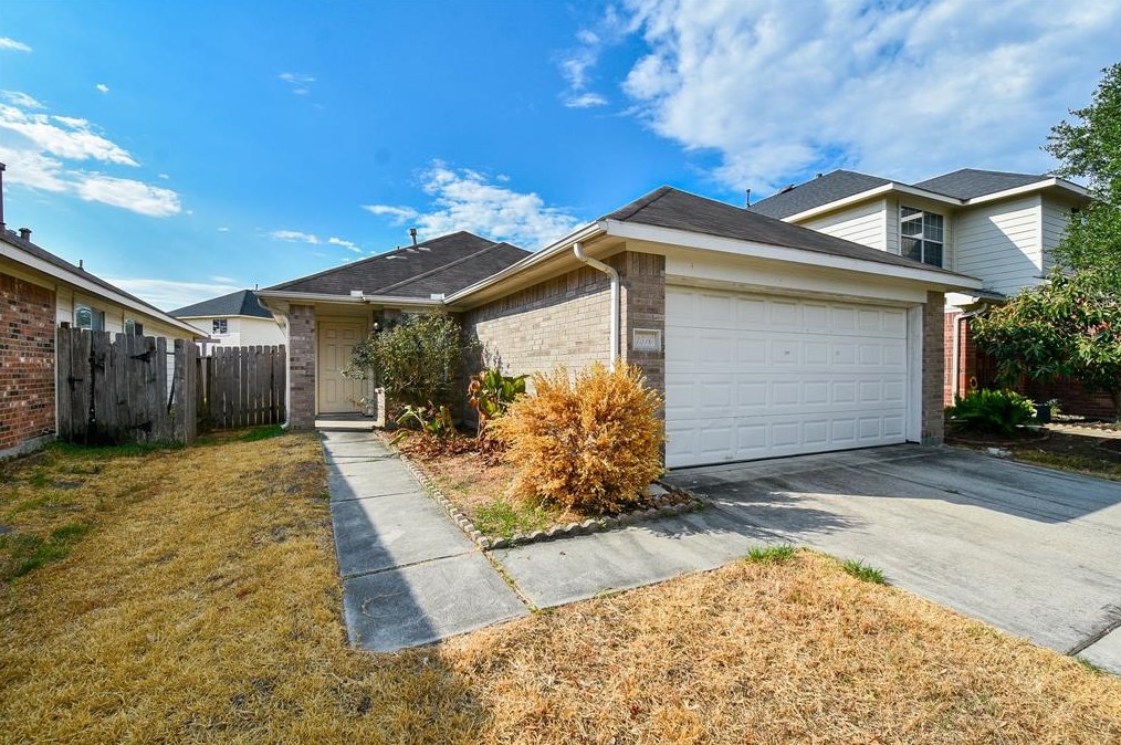 1510 Carolina Grove Ln, Houston, TX 77073