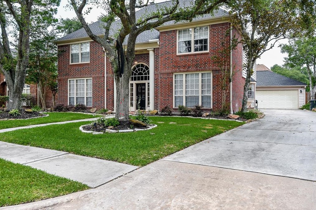 13206 Aspen Bough Cir, Houston, TX 77065-3227