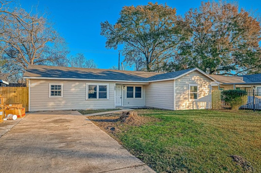 7539 W Knoll St, Houston, TX 77028