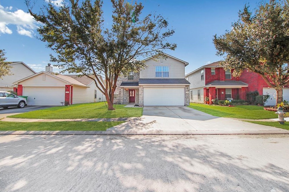 15511 Blue Creek Ranch Dr, Houston, TX 77086