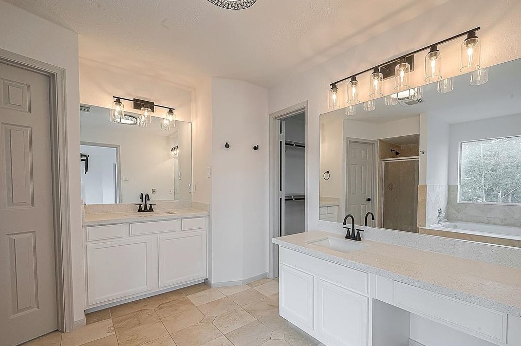 12711 Timberland Trce, Houston TX  exterior