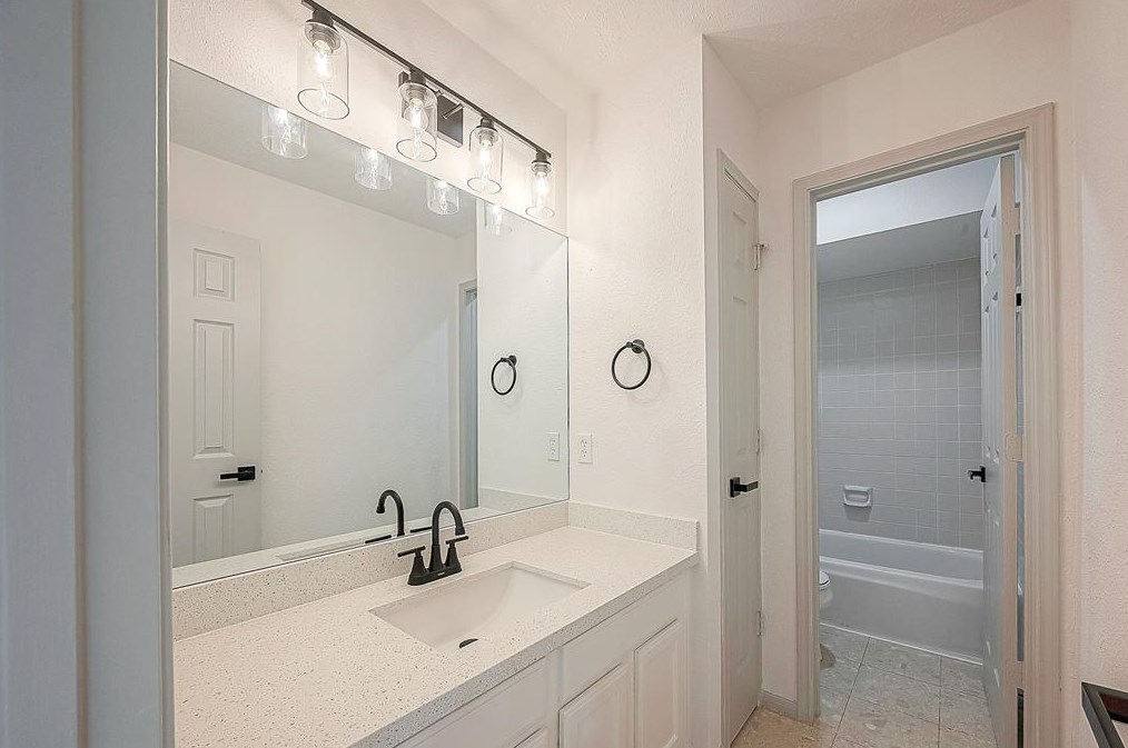 12711 Timberland Trce, Houston TX  exterior