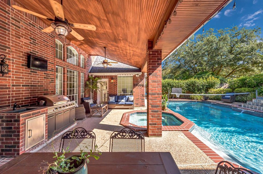 2911 Winding Shore Ln, Katy, TX 77450