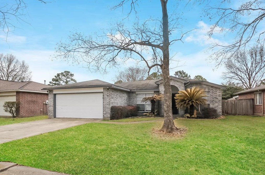 28718 Loddington St, Spring TX  77386-5451 exterior