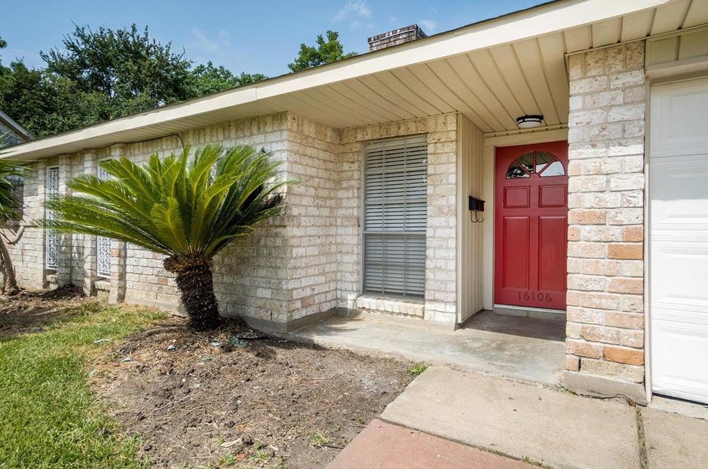 16106 Reseda Cir, Houston, TX 77062