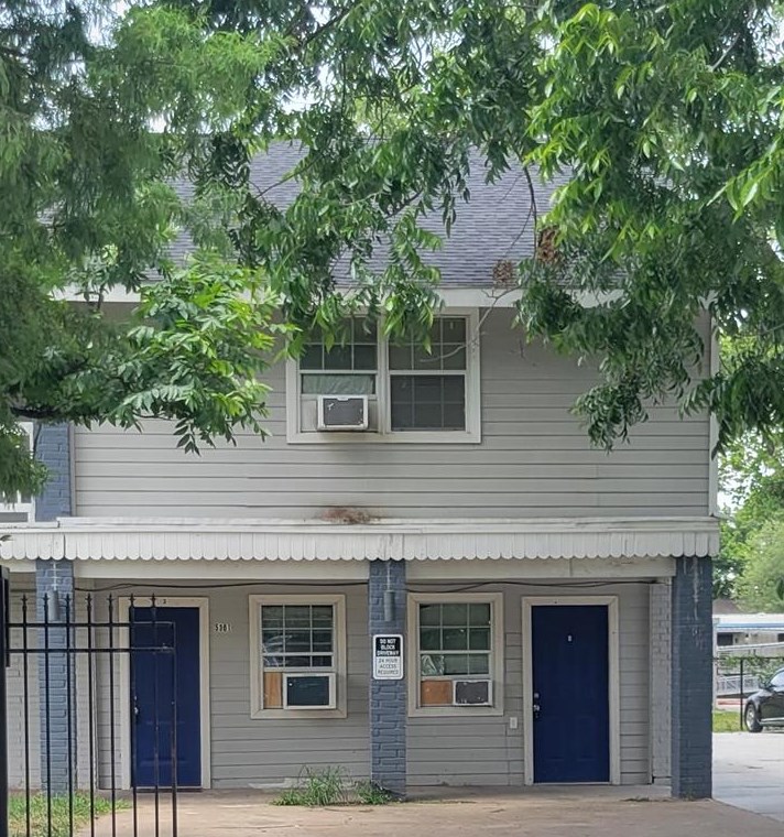 5301 Collingsworth St #5, Houston, TX 77026