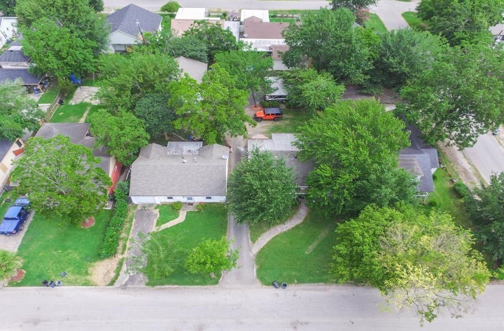 10525 Fairfax St, Houston, TX 77029-2731