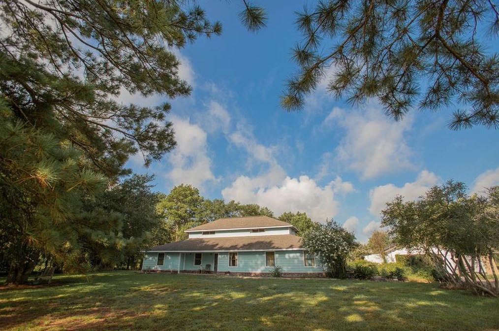 14003 Bryan Ave, Alvin, TX 77511
