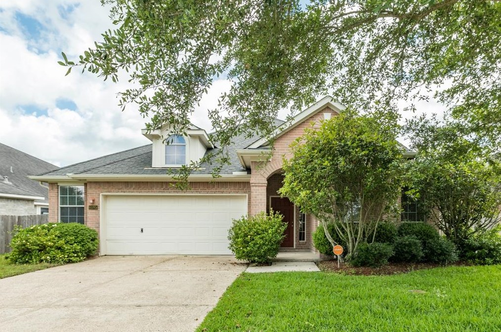 6185 Galloway Ln, League City, TX 77573