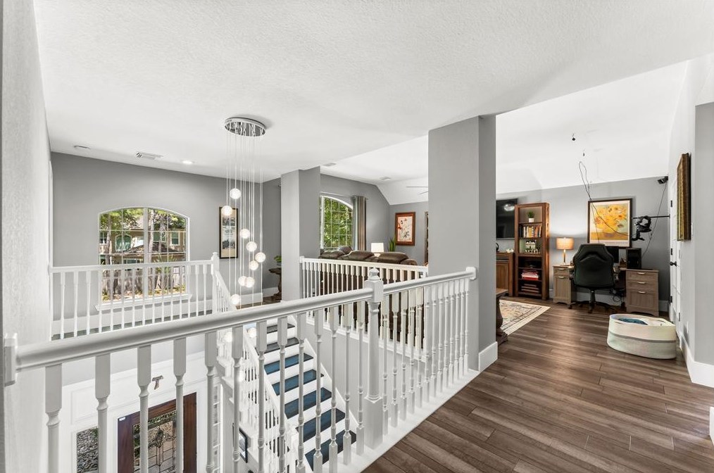 7 Broadweather Pl, Spring TX 77382-5004 exterior