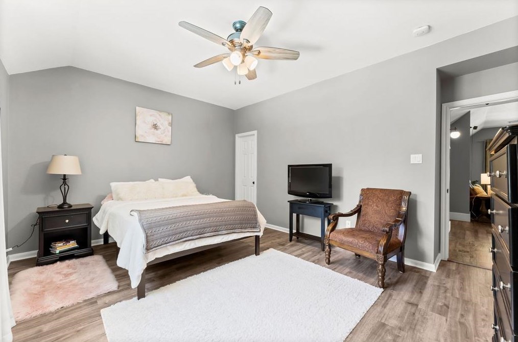 7 Broadweather Pl, Spring TX 77382-5004 exterior