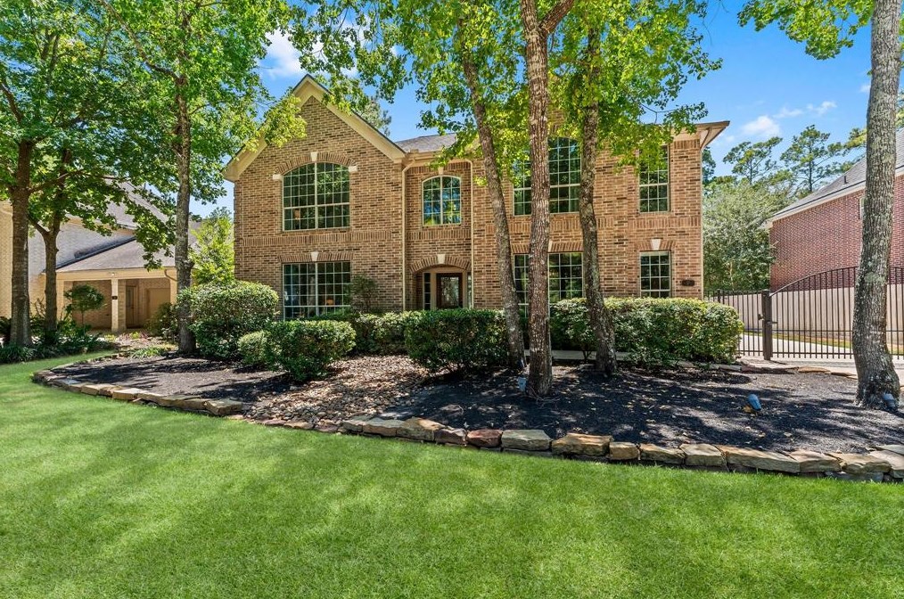 7 Broadweather Pl, Spring TX 77382-5004 exterior