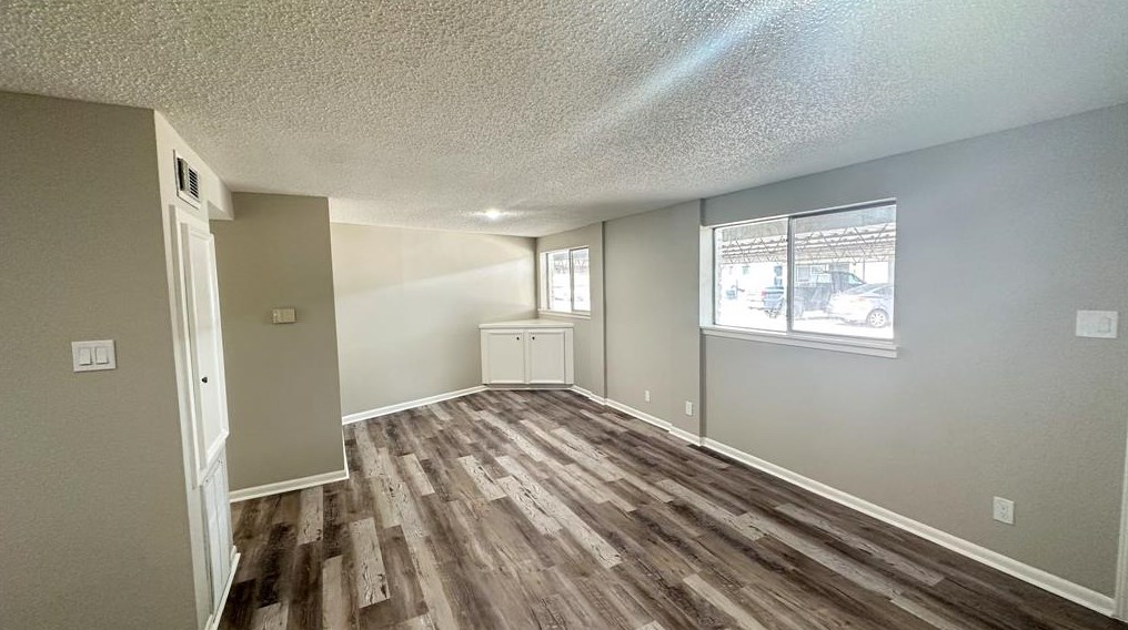 4822 Merwin St #21, Houston, TX 77027
