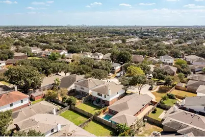 4807 Russet Trail Court, Katy, TX 77449 - Photo 6