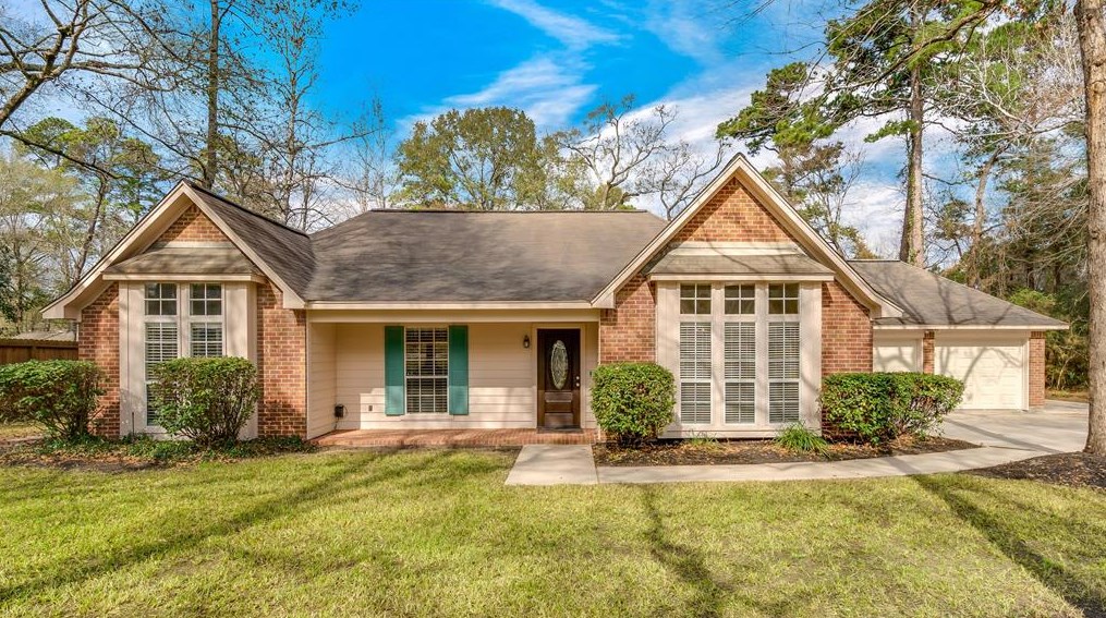 2460 Pebblebrook Cir, Conroe, TX 77384