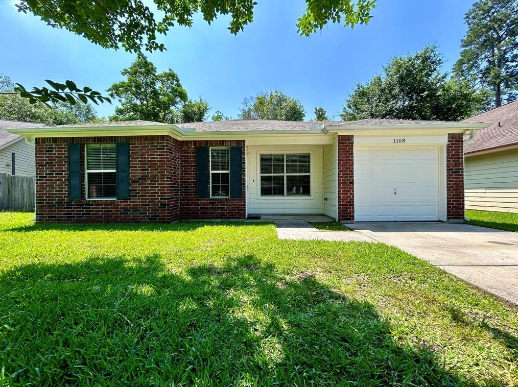 1108 Byrdsong Ct, Conroe, TX 77301