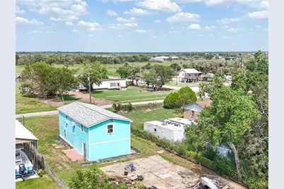 381 Center Street, Matagorda, TX 77457 - Photo 8