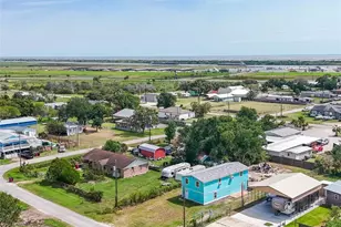 381 Center St, Matagorda, TX 77457 - Photo 12