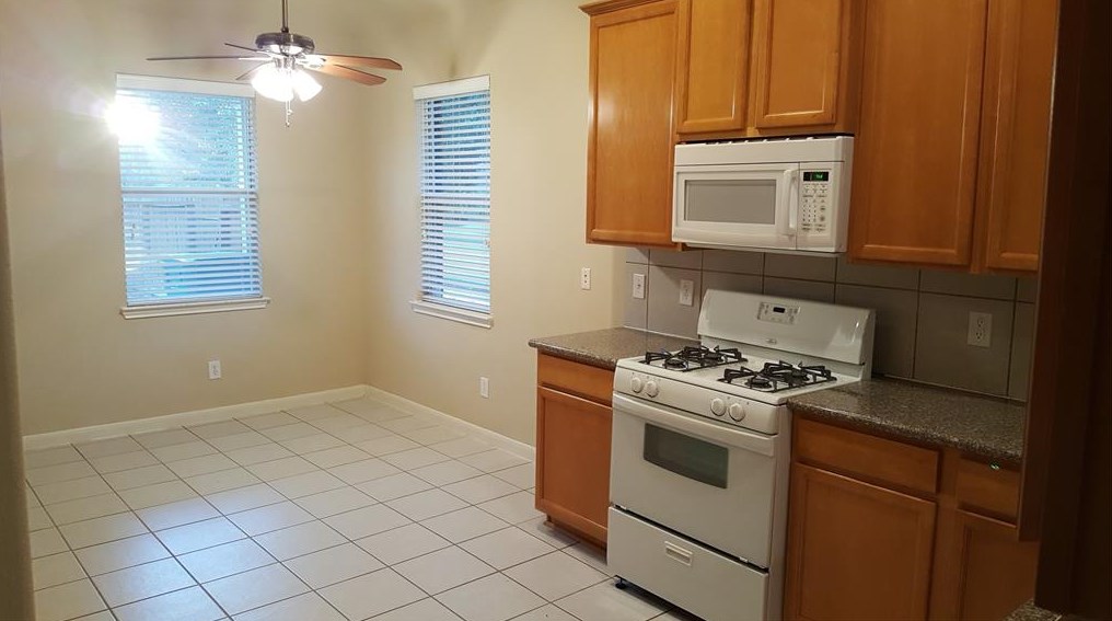 6014 Starbrook Creek Dr, Katy, TX 77494-0323