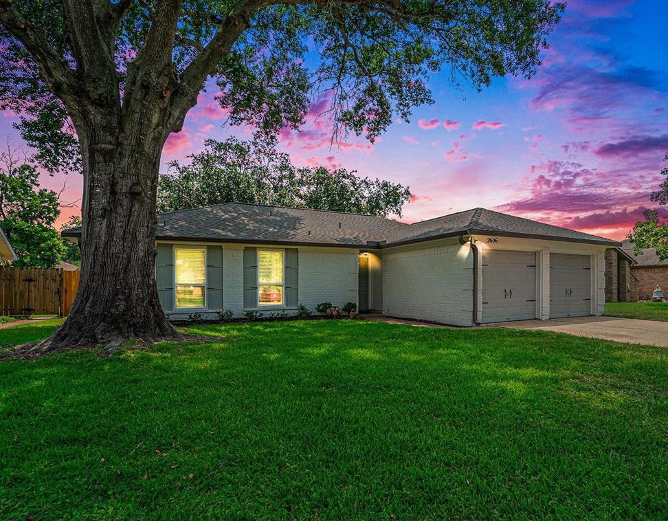 2606 Village Ct, Katy, TX 77493-1235