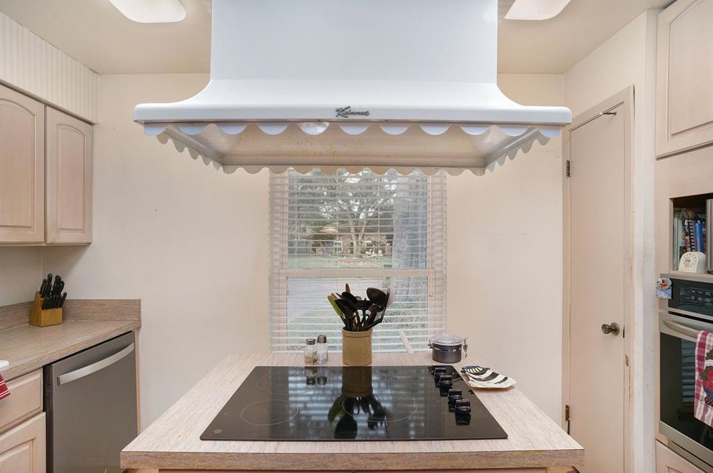 806 Redway Ln, Houston TX 77062-5415 exterior