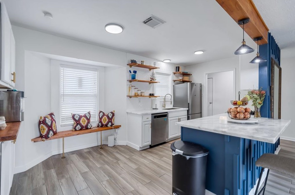 323 Everton St, Houston TX  77003-1808 exterior